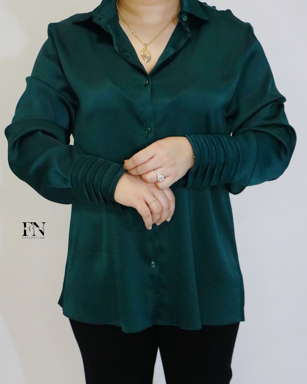 شومیز مجلسی زنانه ساتن قواره‌دار