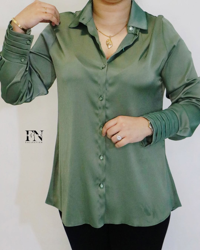 شومیز مجلسی زنانه ساتن قوارهدار سبز کمرنگ مناسب مهمانی و مجالس