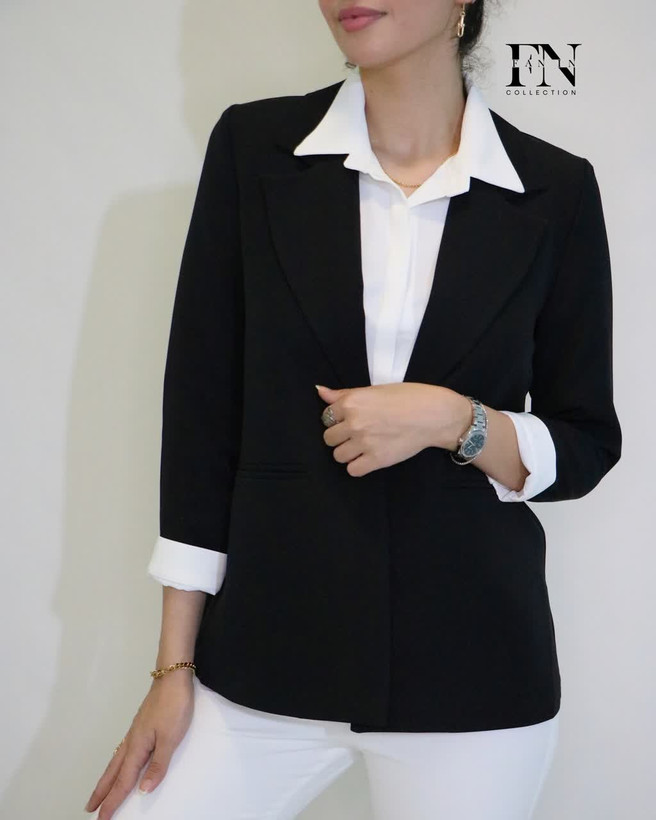 کت زنانه یقه انگلیسی کرپ مازراتی سورمهای پشت چاکدار مناسب استایل رسمی